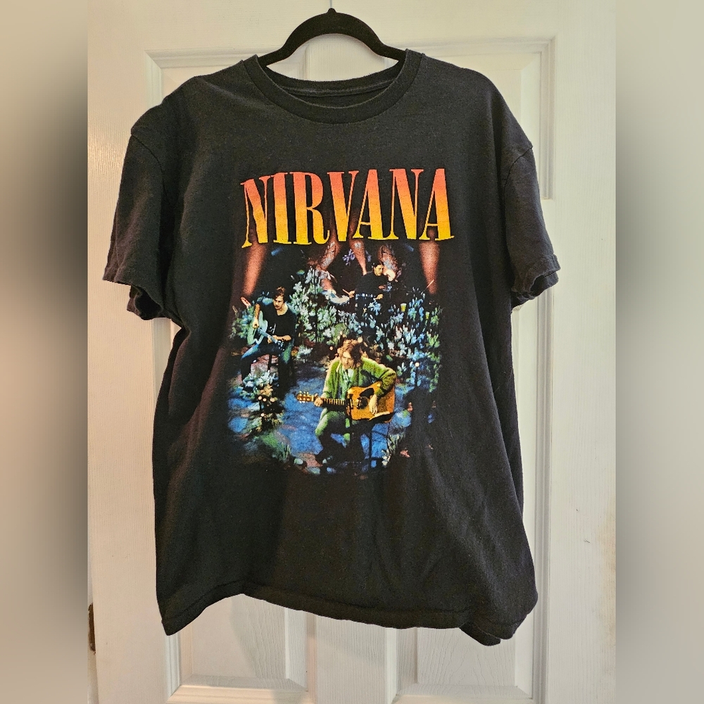 Nirvana tee